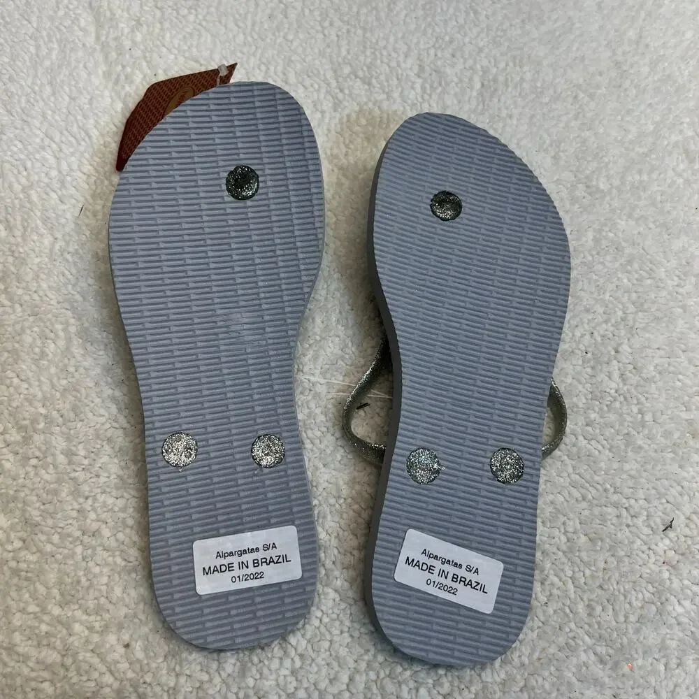 Havaianas Womens Flip Flops Glossy Ice Grey Silver Size 6